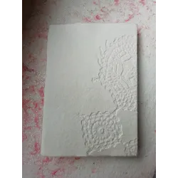Broché A6